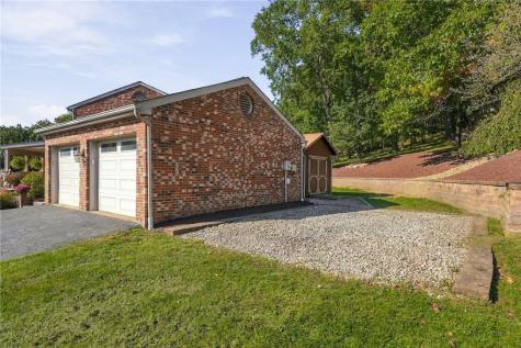 113 Woodside Drive Peters Township PA 15317