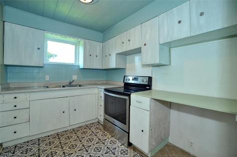 5 Wabash Avenue Mt Pleasant Township PA 15340