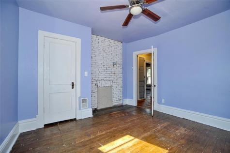 5 Wabash Avenue Mt Pleasant Township PA 15340
