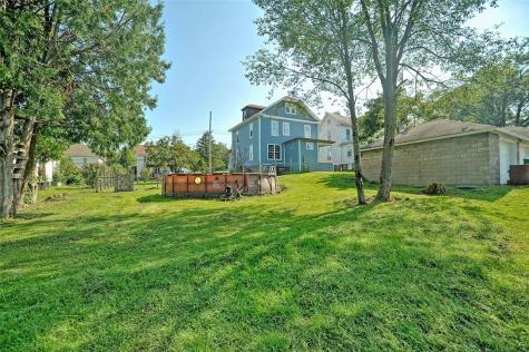 5 Wabash Avenue Mt Pleasant Township PA 15340