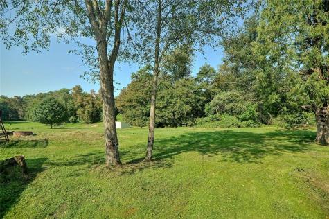 5 Wabash Avenue Mt Pleasant Township PA 15340