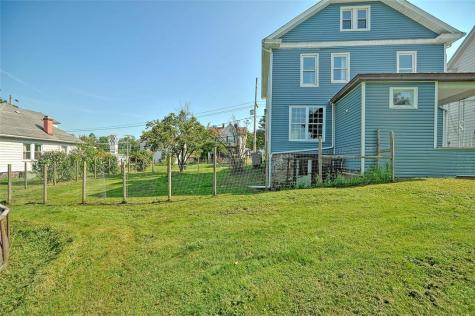 5 Wabash Avenue Mt Pleasant Township PA 15340