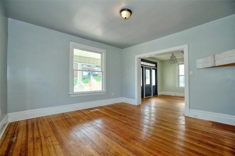 5 Wabash Avenue Mt Pleasant Township PA 15340