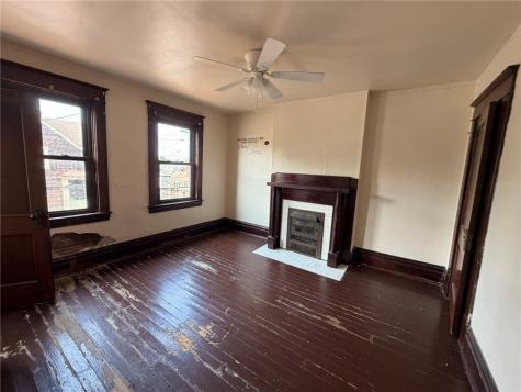 149 Margaret Street Mt Oliver PA 15210