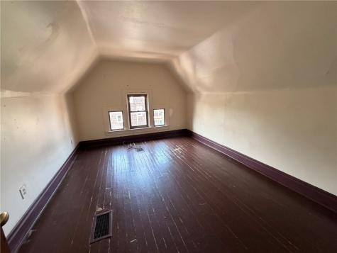 149 Margaret Street Mt Oliver PA 15210