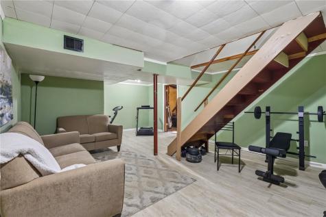 128 Westpoint Drive Hempfield Township PA 15601