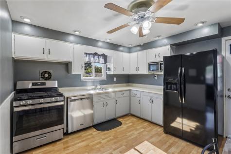 128 Westpoint Drive Hempfield Township PA 15601