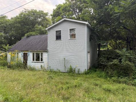 202 Clark Saltsburg Area PA 15681