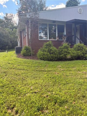 1343 State Route 380 Washington Township PA 15613