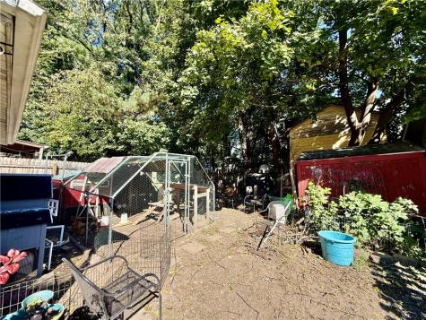 223 N Elm Street City Of But Ne PA 16001