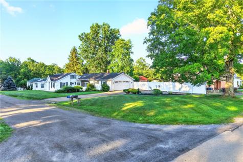 11753 Oakview Road Conneaut Lake PA 16316