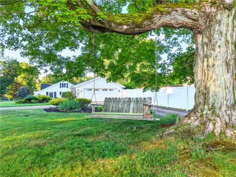 11753 Oakview Road Conneaut Lake PA 16316