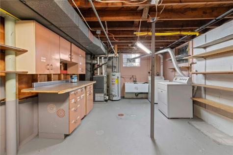 2730 Tarbel Street Brookline PA 15226
