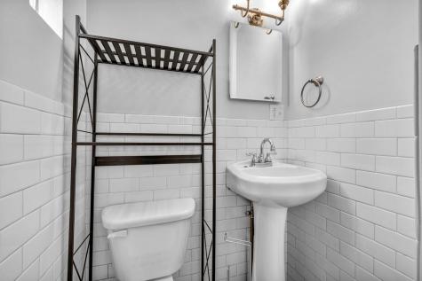 243 Columbia Drive Center Township PA 15001