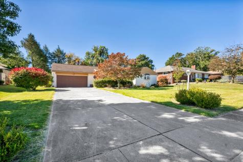 243 Columbia Drive Center Township PA 15001