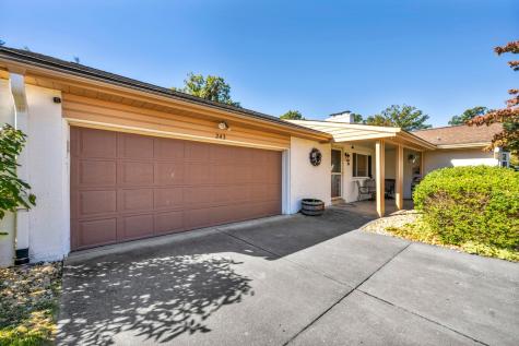 243 Columbia Drive Center Township PA 15001