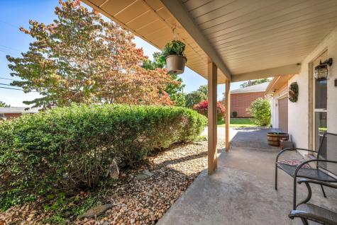 243 Columbia Drive Center Township PA 15001