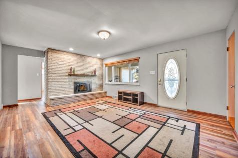 243 Columbia Drive Center Township PA 15001
