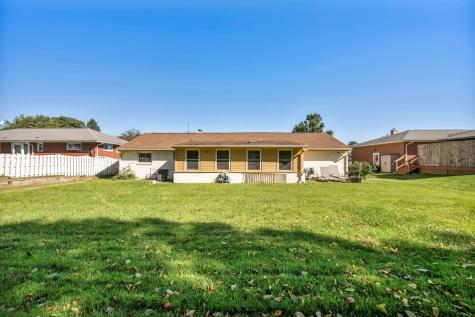 243 Columbia Drive Center Township PA 15001