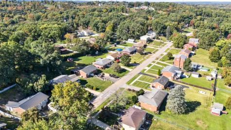 243 Columbia Drive Center Township PA 15001