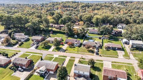 243 Columbia Drive Center Township PA 15001