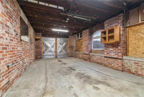 312 Flatwoods Road Vanderbilt PA 15486