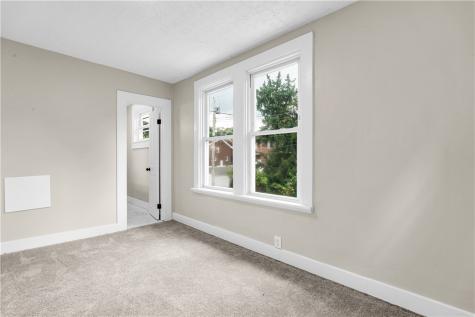 1547 Clairtonica Street Crafton Heights PA 15205