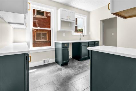 1547 Clairtonica Street Crafton Heights PA 15205