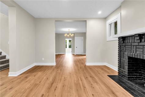 1547 Clairtonica Street Crafton Heights PA 15205