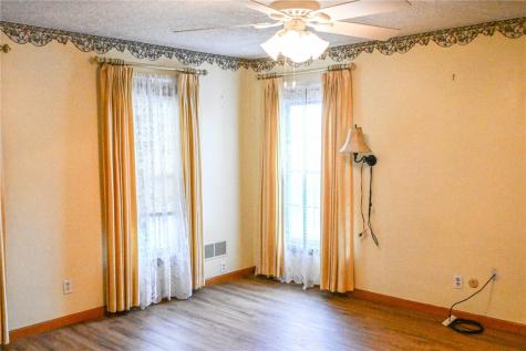 412 Wood Street California PA 15419