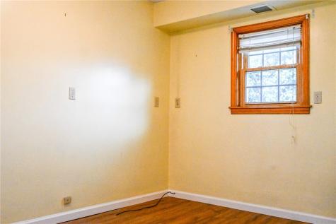 412 Wood Street California PA 15419