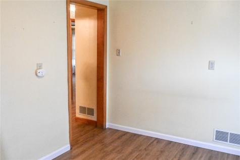 412 Wood Street California PA 15419
