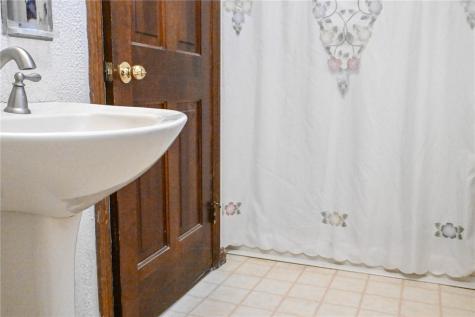 412 Wood Street California PA 15419