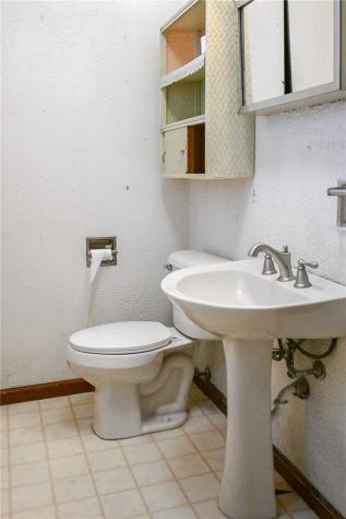 412 Wood Street California PA 15419