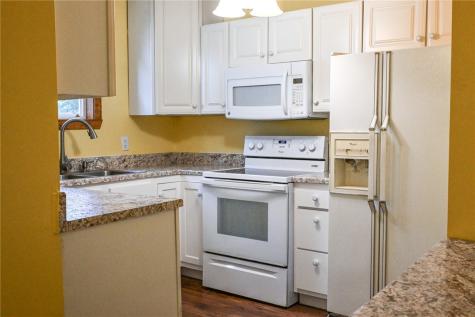 412 Wood Street California PA 15419