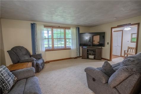 510 Mapletown Road Greensboro PA 15334