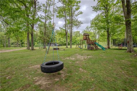 510 Mapletown Road Greensboro PA 15334
