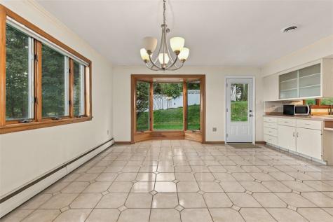 125 Schar Court Shaler PA 15209