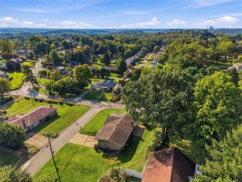 125 Schar Court Shaler PA 15209