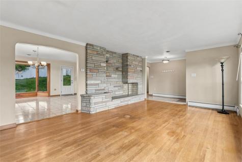 125 Schar Court Shaler PA 15209