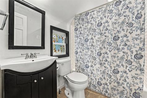 1825 Dagmar Avenue Beechview PA 15216