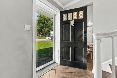 1825 Dagmar Avenue Beechview PA 15216