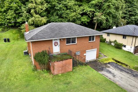 123 7th Street Extension Trafford PA 15085