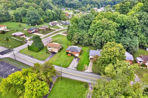123 7th Street Extension Trafford PA 15085