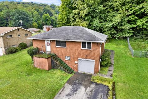 123 7th Street Extension Trafford PA 15085