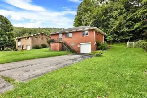 123 7th Street Extension Trafford PA 15085