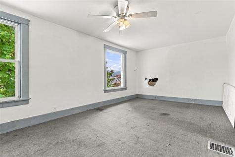 1618 Kenneth Avenue Arnold PA 15068