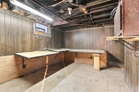 1618 Kenneth Avenue Arnold PA 15068