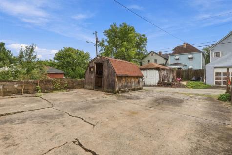 1618 Kenneth Avenue Arnold PA 15068