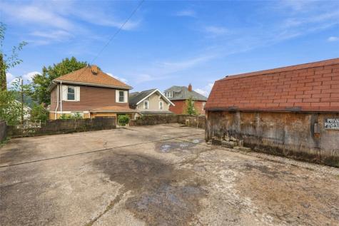 1618 Kenneth Avenue Arnold PA 15068